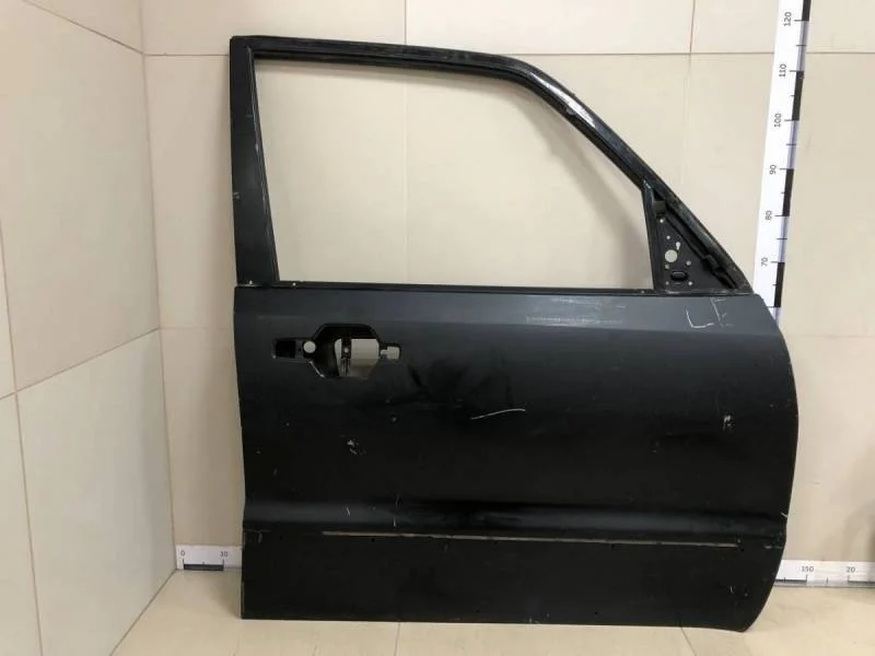 Дверь передняя правая Mitsubishi Pajero/Montero 4 (V8, V9) 2007>