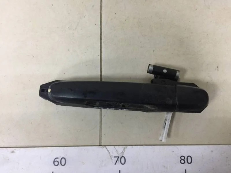 Ручка двери задней наружная левая Toyota Hilux (AN10,AN20,AN30) 2011-2015