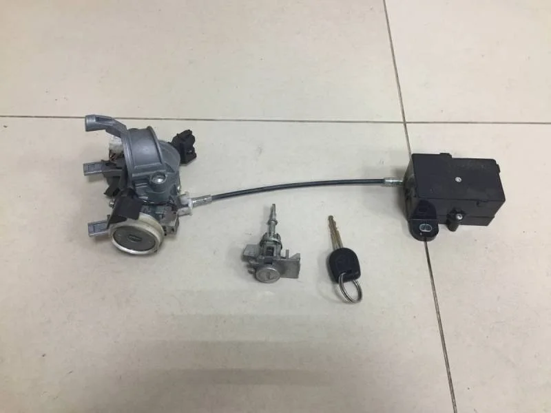 Замок зажигания (комплект) Mitsubishi Pajero/Montero Sport (KH) 2008-2015