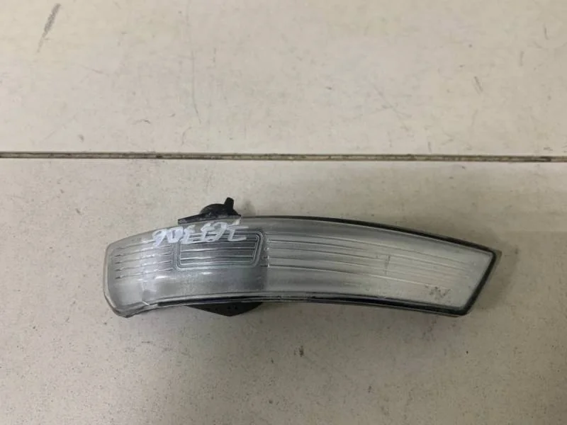 Повторитель в зеркало Ford Focus 3 2011>