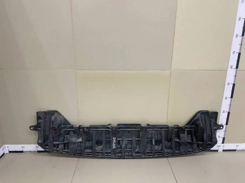 Пыльник двигателя Toyota Prius (W30) 2009-2016