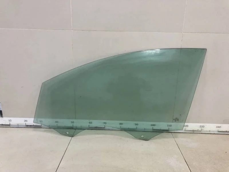 Стекло двери передней левой Audi Q7 (4L) 2005-2015