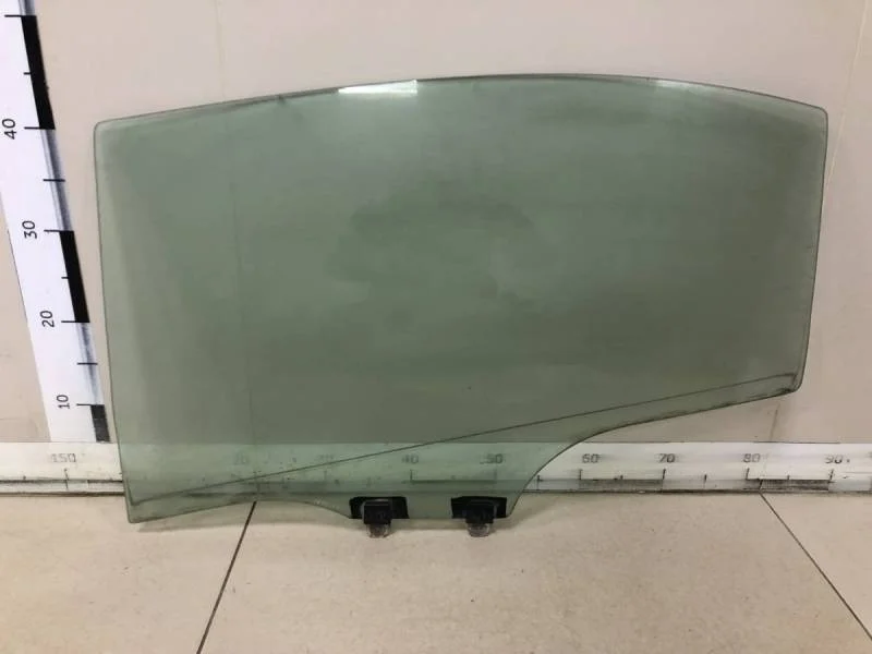 Стекло двери задней левой Honda Civic 4D 2006-2012