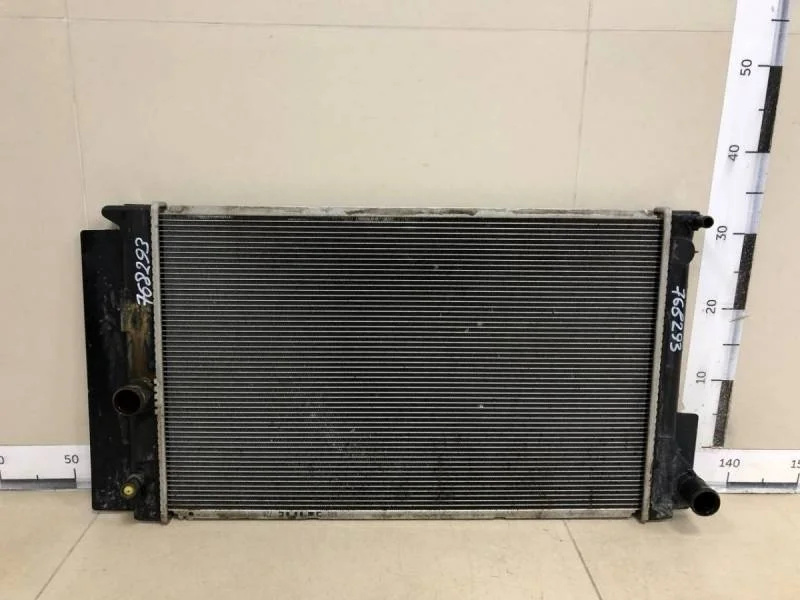 Радиатор охлаждения двигателя Toyota Auris (E150) 2006-2012