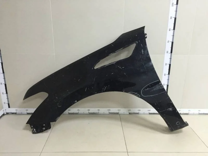 Крыло переднее левое Nissan Patrol (Y62) 2010>