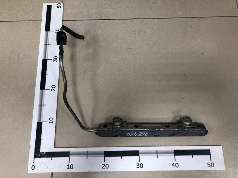 Рейка топливная (рампа) Toyota Auris (E150) 2006-2012