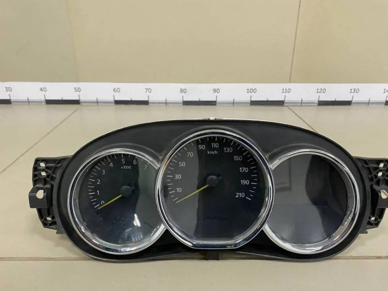 Панель приборов Renault Logan (2) 2014>