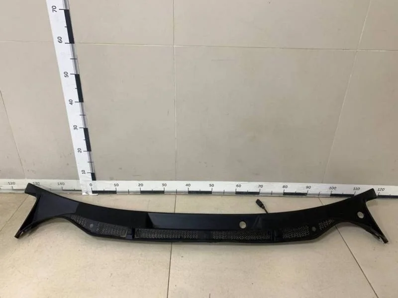 Решетка стеклооч. (планка под лобовое стекло, жабо) Skoda Fabia (6Y) 1999-2007