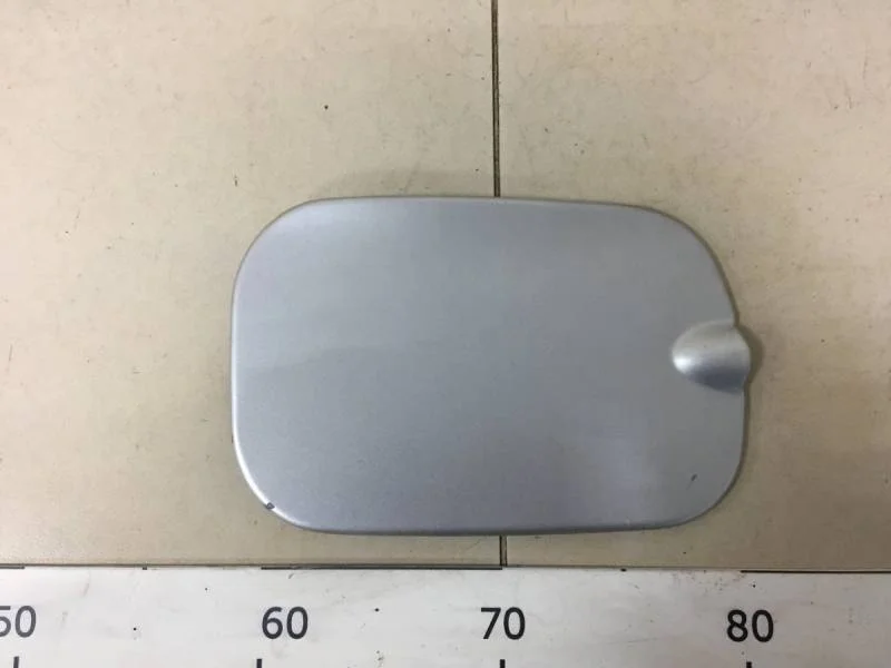 Лючок бензобака Renault Sandero 2009-2014