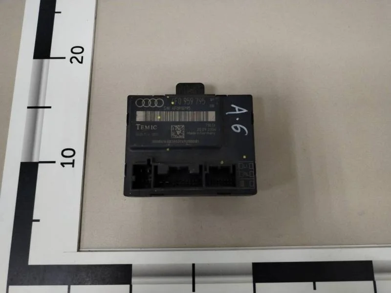 Блок комфорта Audi A6 (C6) 2005-2011