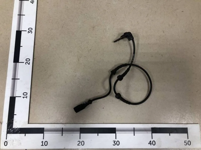 Датчик ABS передний Renault Duster 2012>