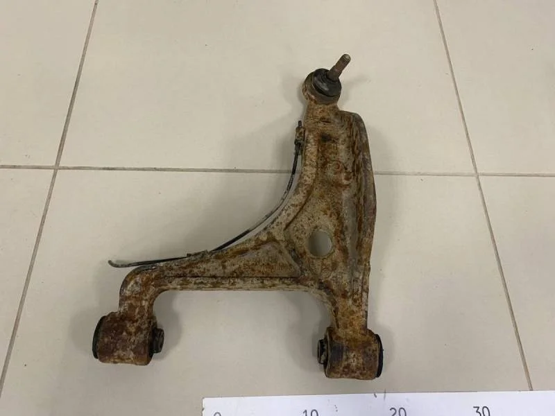 Рычаг задний верхний правый Suzuki Grand Vitara 2005-2015