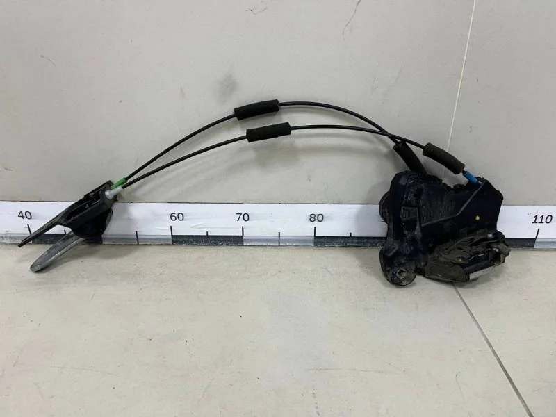 Замок двери передней правой Toyota Camry (V40) 2006-2011