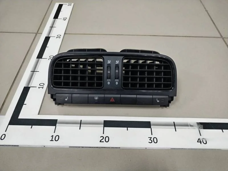 Дефлектор воздушный Volkswagen Polo (Sed RUS) 2011>