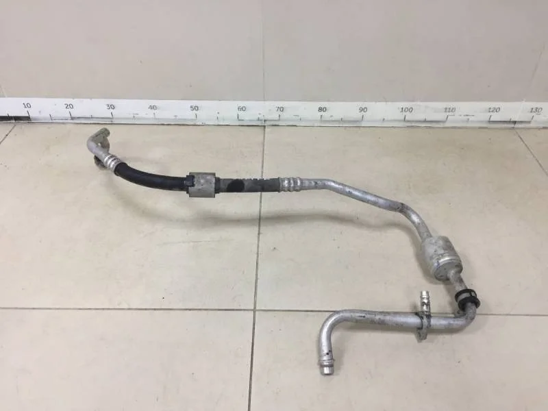 Трубка кондиционера Renault Sandero 2009-2014