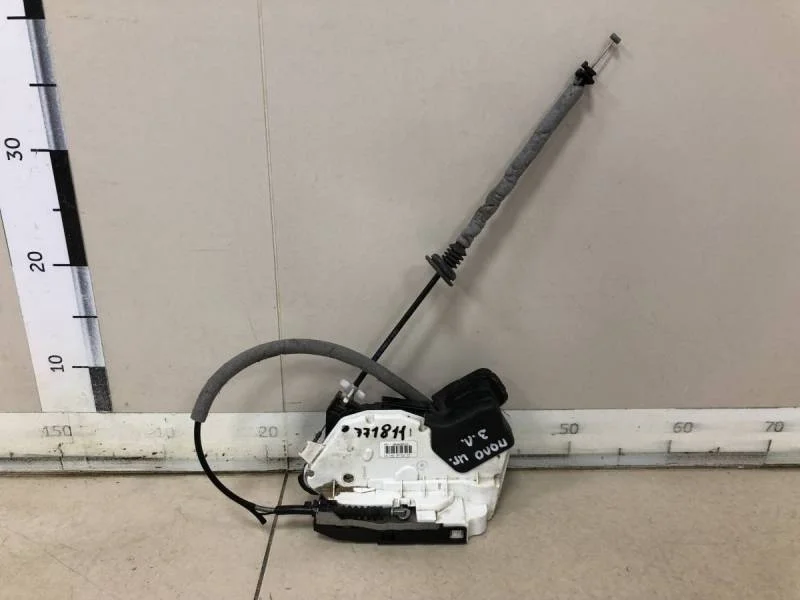 Замок двери задней левой Volkswagen Polo (Sed RUS) 2011>