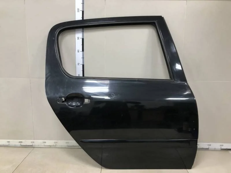 Дверь задняя правая Peugeot 307 2001-2008