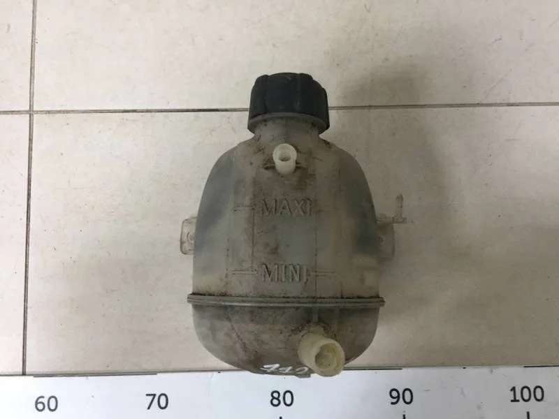 Бачок расширительный Renault Sandero 2009-2014