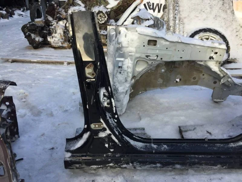 Порог со стойкой правый Hyundai Solaris 2010-2017