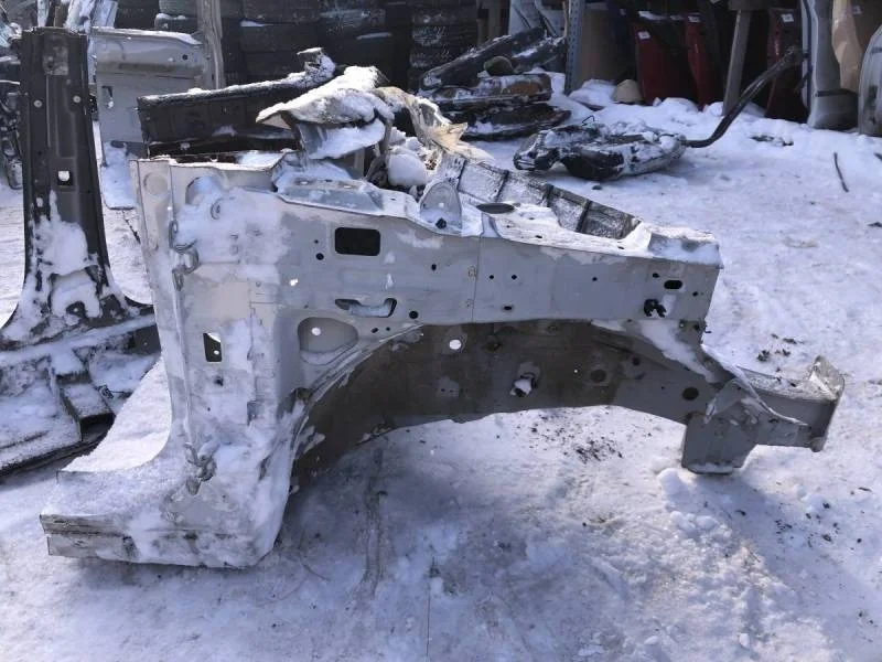 Лонжерон передний правый Kia Sorento (XM) 2009>