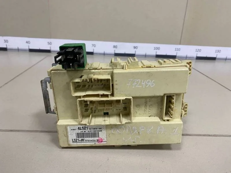 Блок предохранителей Hyundai Solaris 2010-2017