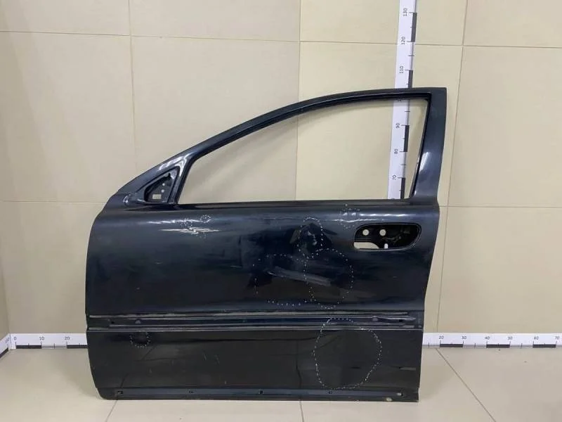 Дверь передняя левая Volvo V70 (SW, SJ) 2000-2007