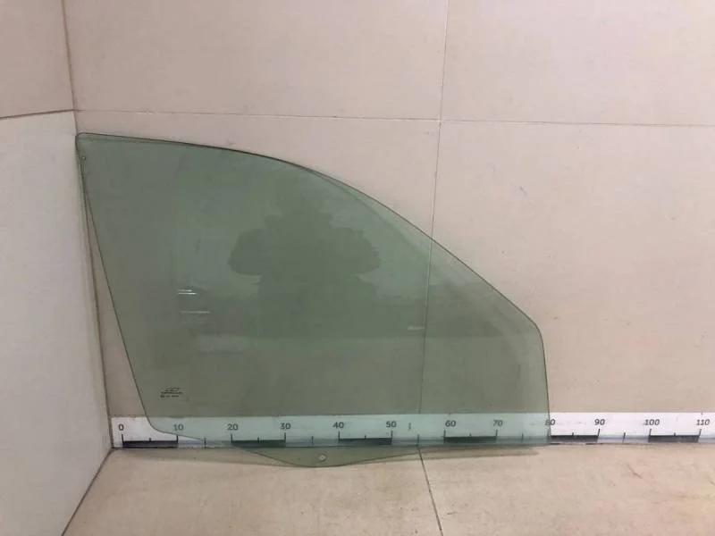 Стекло двери передней правой Fiat Albea 2002-2012