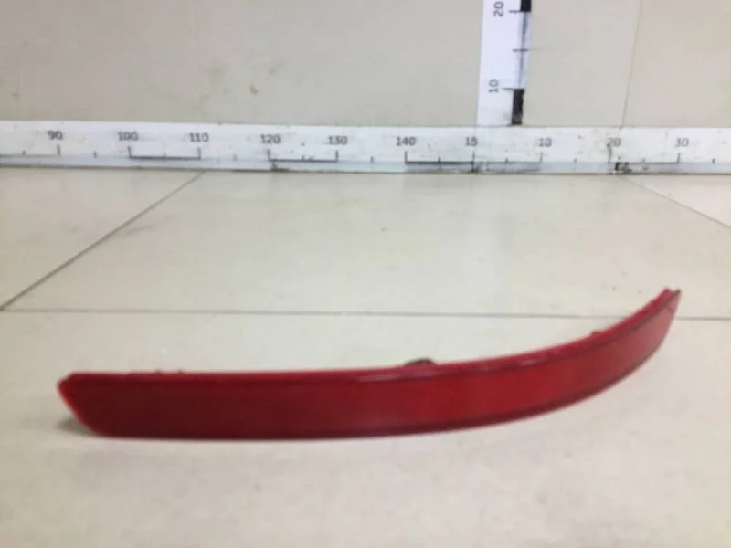 Отражатель в бампер задний правый Kia Rio 3 (UB) 2011-2017