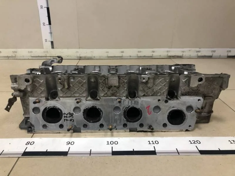 Головка блока цилиндров Mercedes-Benz S-Class (W222) 2013>