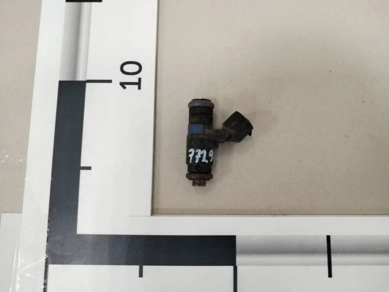 Форсунка инжекторная электрическая Skoda Octavia (A7) 2013>