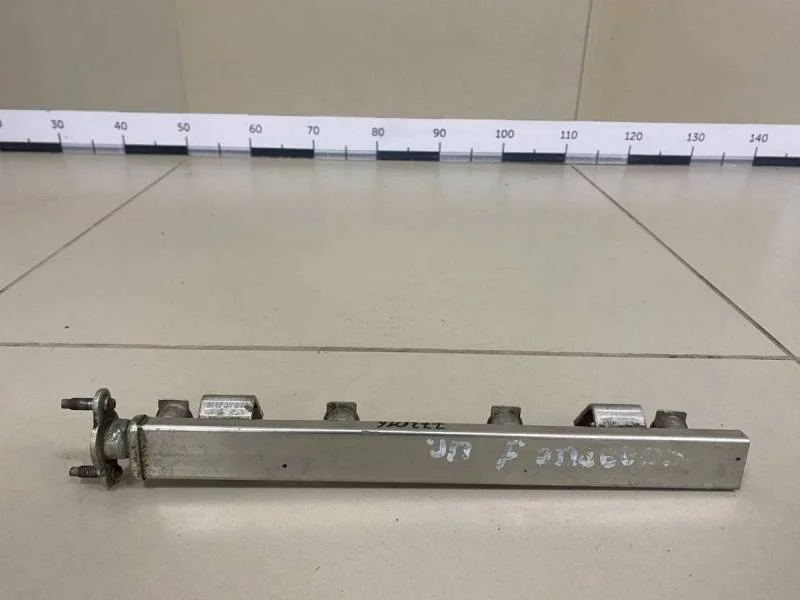 Рейка топливная (рампа) Hyundai Solaris 2010-2017