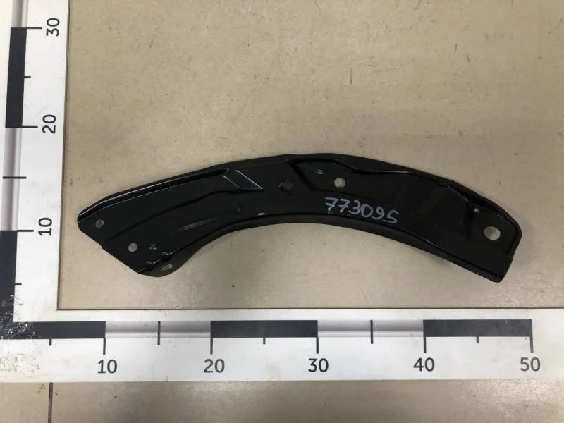 Элемент передней панели Skoda Rapid 2012-2020