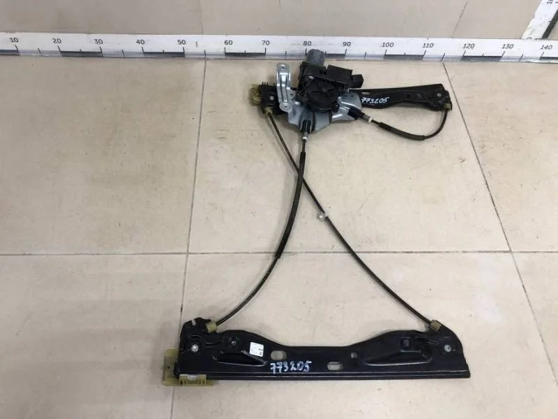 Стеклоподъемник электр. передний левый Opel Astra J 2010-2017