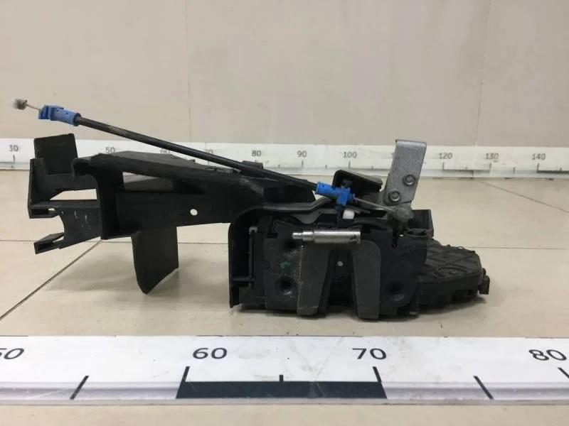 Замок двери передней правой Ford Mondeo 4 2007-2015