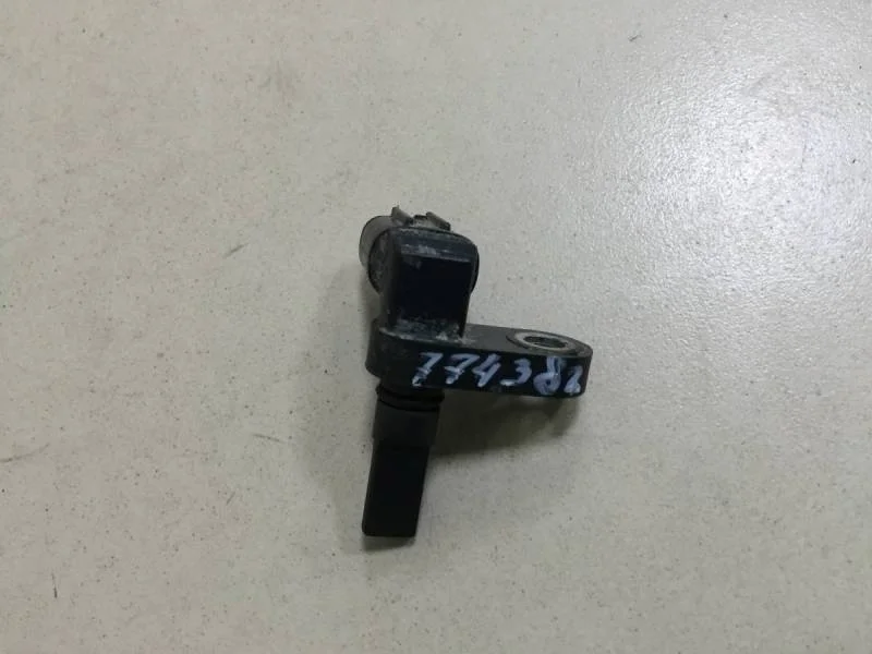 Датчик ABS передний правый Toyota Land Cruiser Prado (J150) 2009>