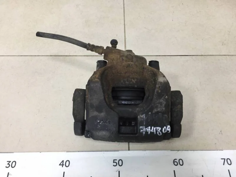 Суппорт передний правый Ford Mondeo 4 2007-2015