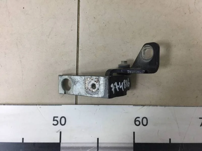 Петля двери передней правой нижняя Ford Mondeo 4 2007-2015