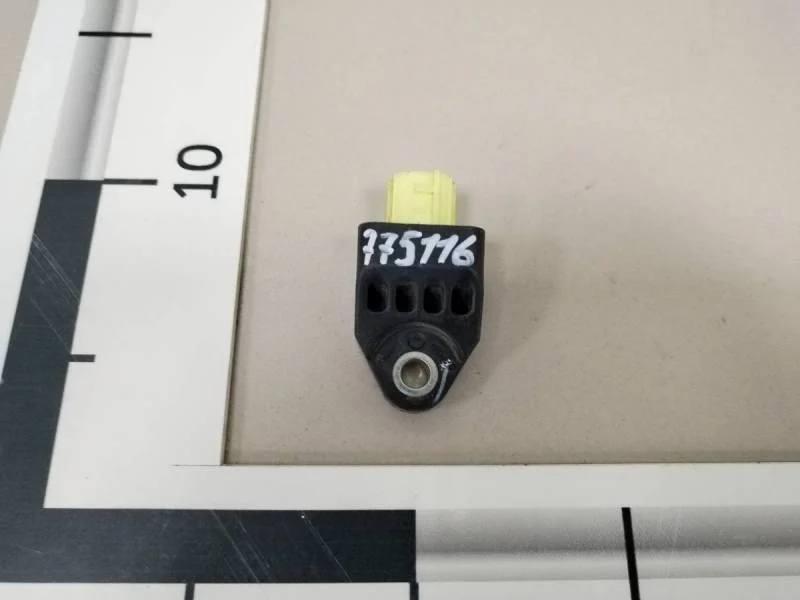 Датчик AIR BAG Toyota Camry (V40) 2006-2011