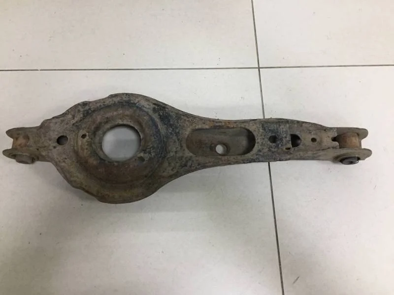 Рычаг задний нижний Ford Focus 2 (DA) 2005-2008