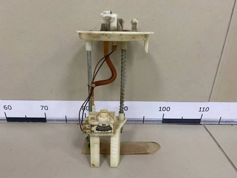 Датчик уровня топлива Kia Sorento (XM) 2009>