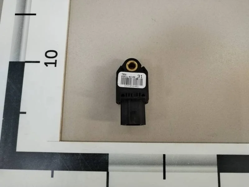 Датчик AIR BAG Toyota Corolla E150 2006-2013