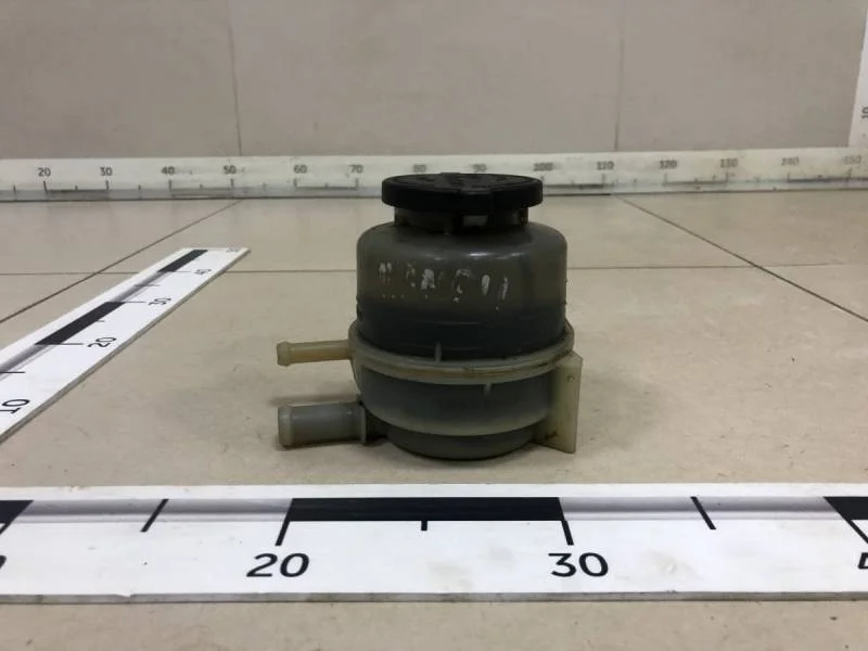 Бачок гидроусилителя Toyota Camry (V40) 2006-2011