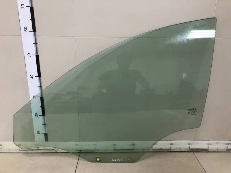 Стекло двери передней левой Chevrolet Captiva (C100) 2006-2011