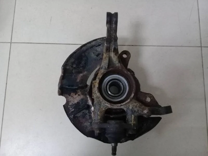 Кулак поворотный передний правый Kia Cerato (TD) 2009-2013