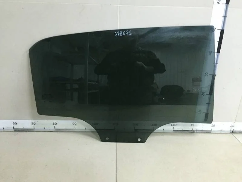 Стекло двери задней правой SsangYong Actyon New/Korando 2010>