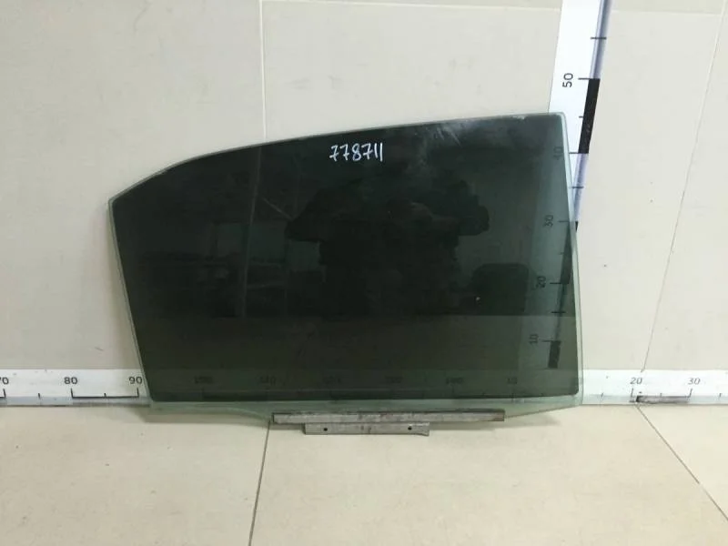 Стекло двери задней правой Toyota Camry (V40) 2006-2011