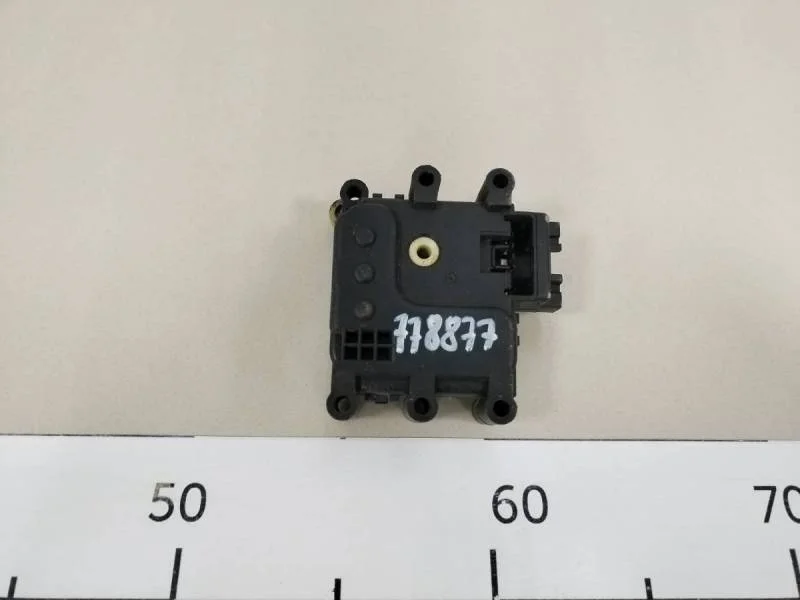 Моторчик заслонки печки Mazda CX-7 (ER) 2006-2012