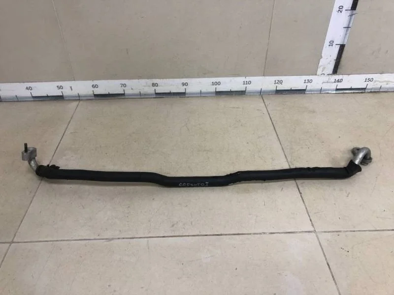 Трубка кондиционера Kia Sorento (BL, JC) 2002-2009