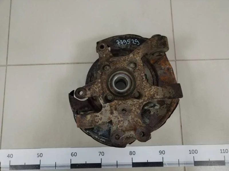 Кулак поворотный задний правый Chevrolet Captiva (C100) 2006-2011