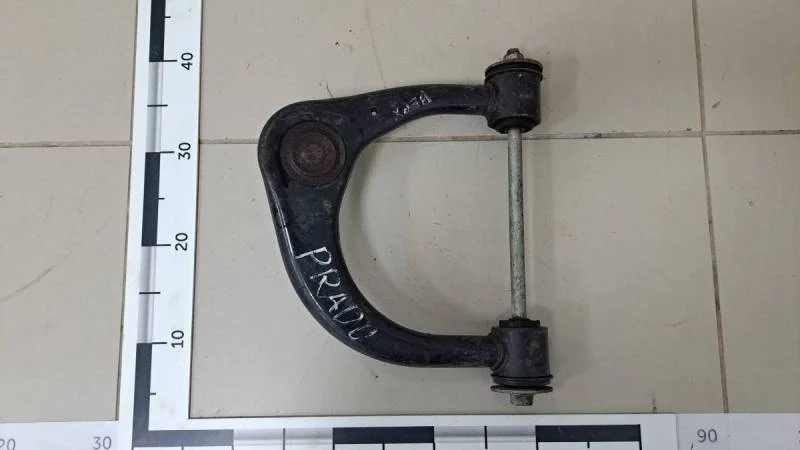 Рычаг передний верхний правый Toyota Land Cruiser Prado (J150) 2009>